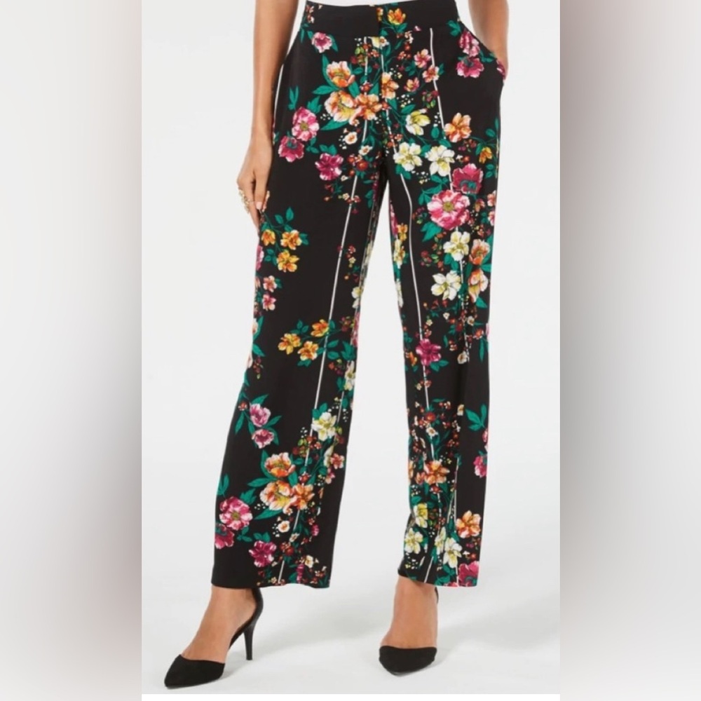 Thalia Sodi Black and Bold Floral Wide leg pants XL